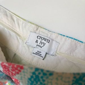 Crown & Ivy Shorts | Tropical